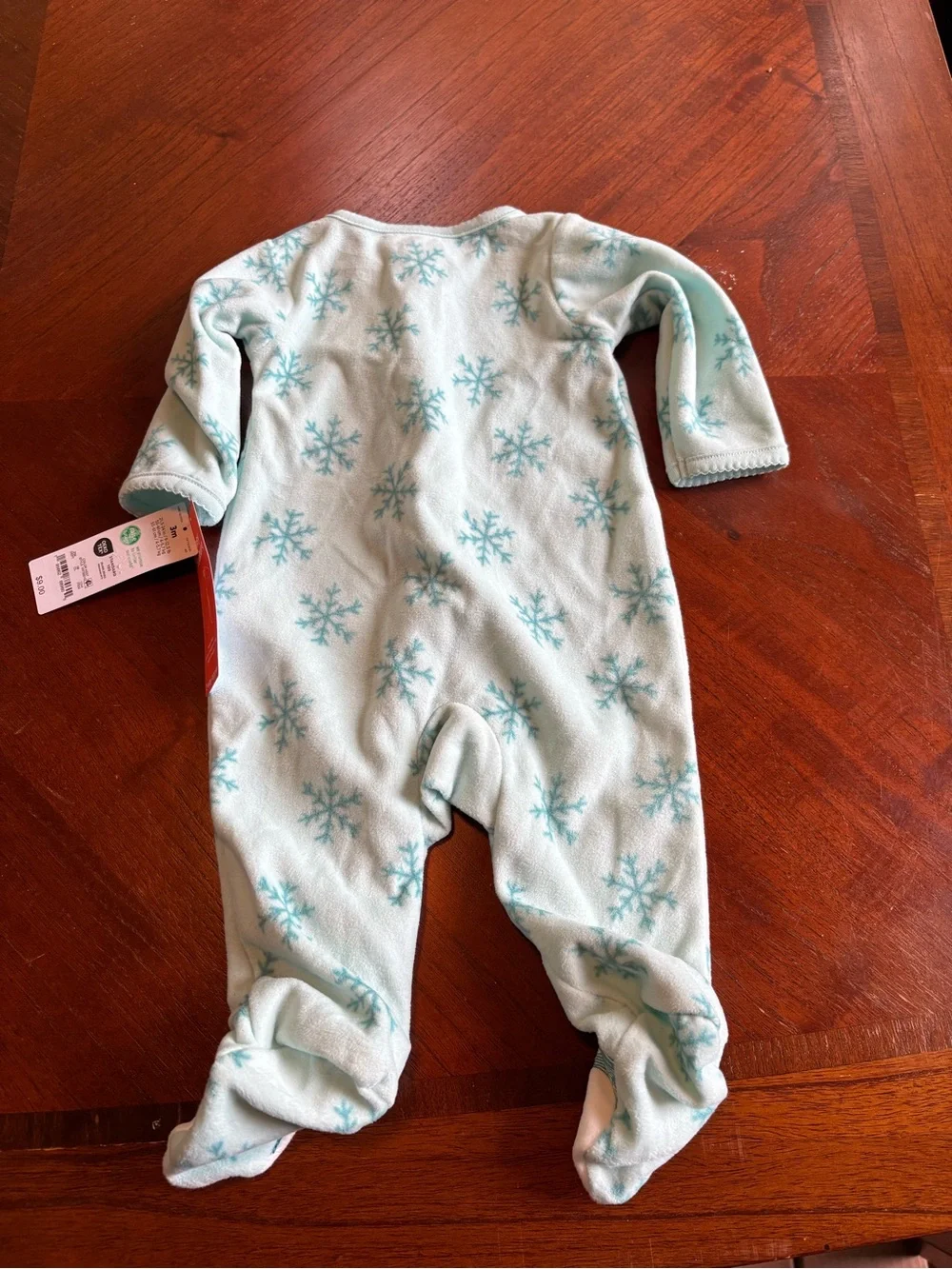 NWT Carter's Lavender One-Piece and Mint Snowflake Footie Set with Socks TR176